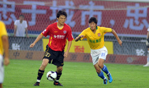 波特：帕奎塔能够挺过来很不容易；他在西汉姆联很开心（波特：帕奎塔挺过难关并不容易，他在西汉姆联过得很开心）